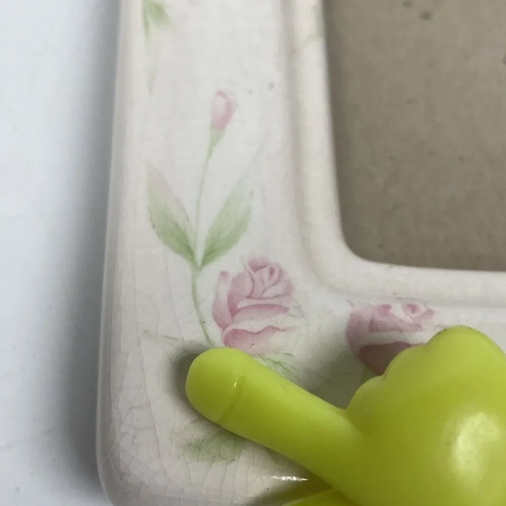Burnes Ceramic Photo Picture Frame White Pink Floral Rose  Cottage 4.5